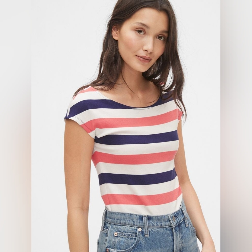 GAP Modern Boatneck T-shirt NWT